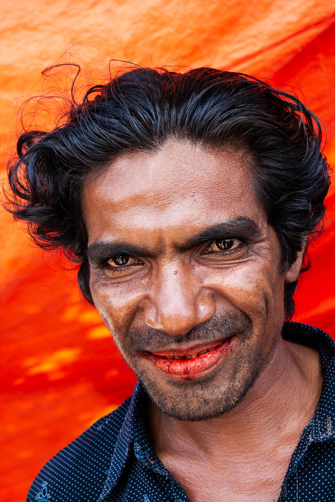 Hombre de la isla de Timor con rasgos portugueses